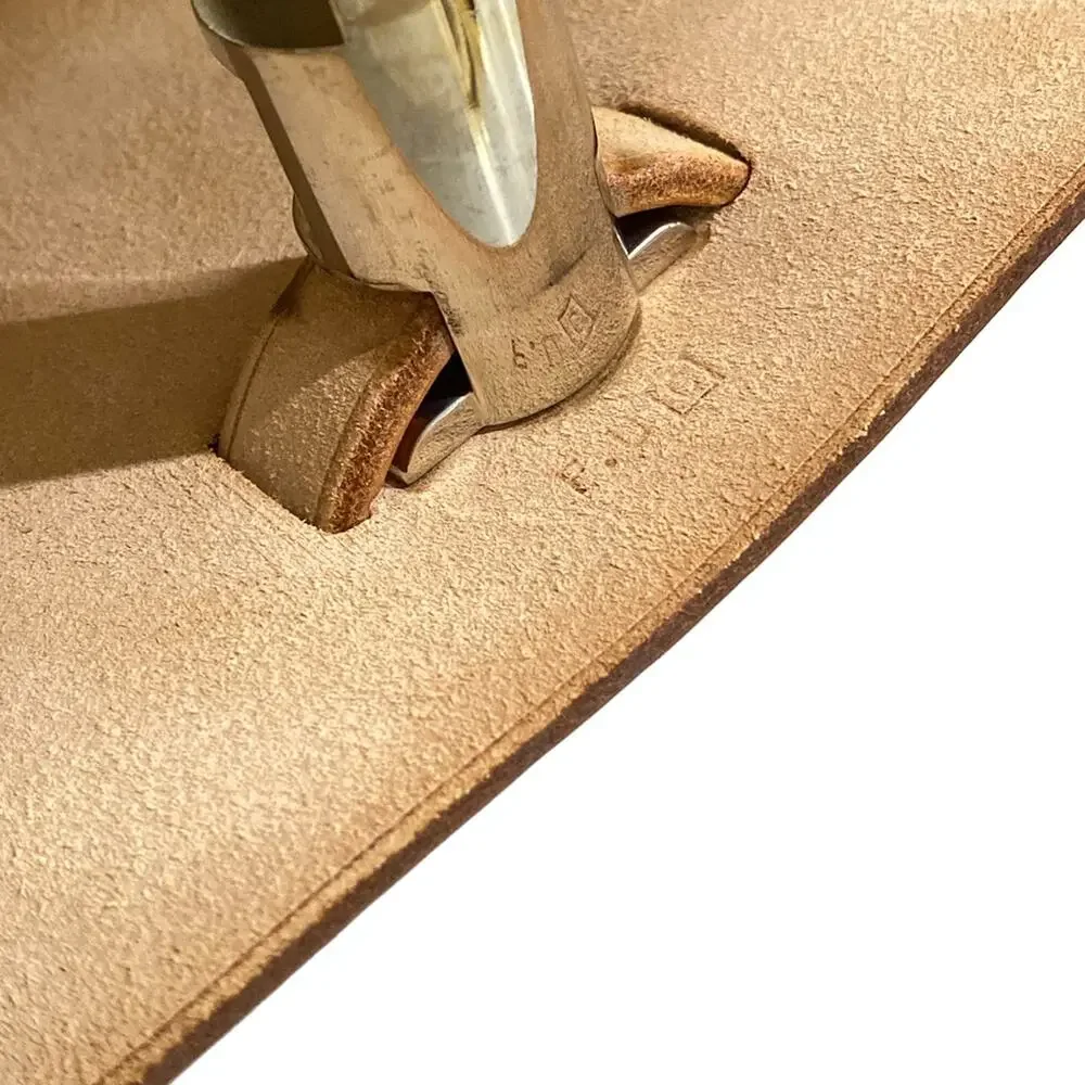 Hermès cracks cadena